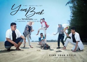 Buku Tahunan Tema Rame
