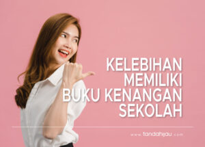 buku tahunan di sekolah