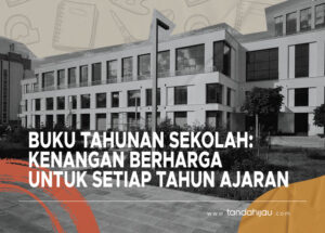 buku tahunan sekolah